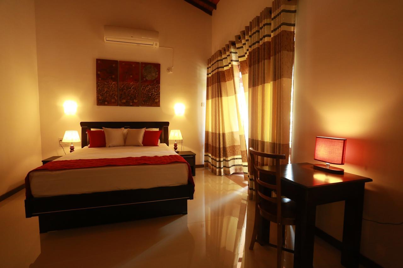 River Breeze Villa Bentota Exterior foto