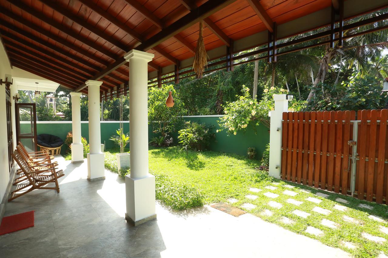 River Breeze Villa Bentota Exterior foto