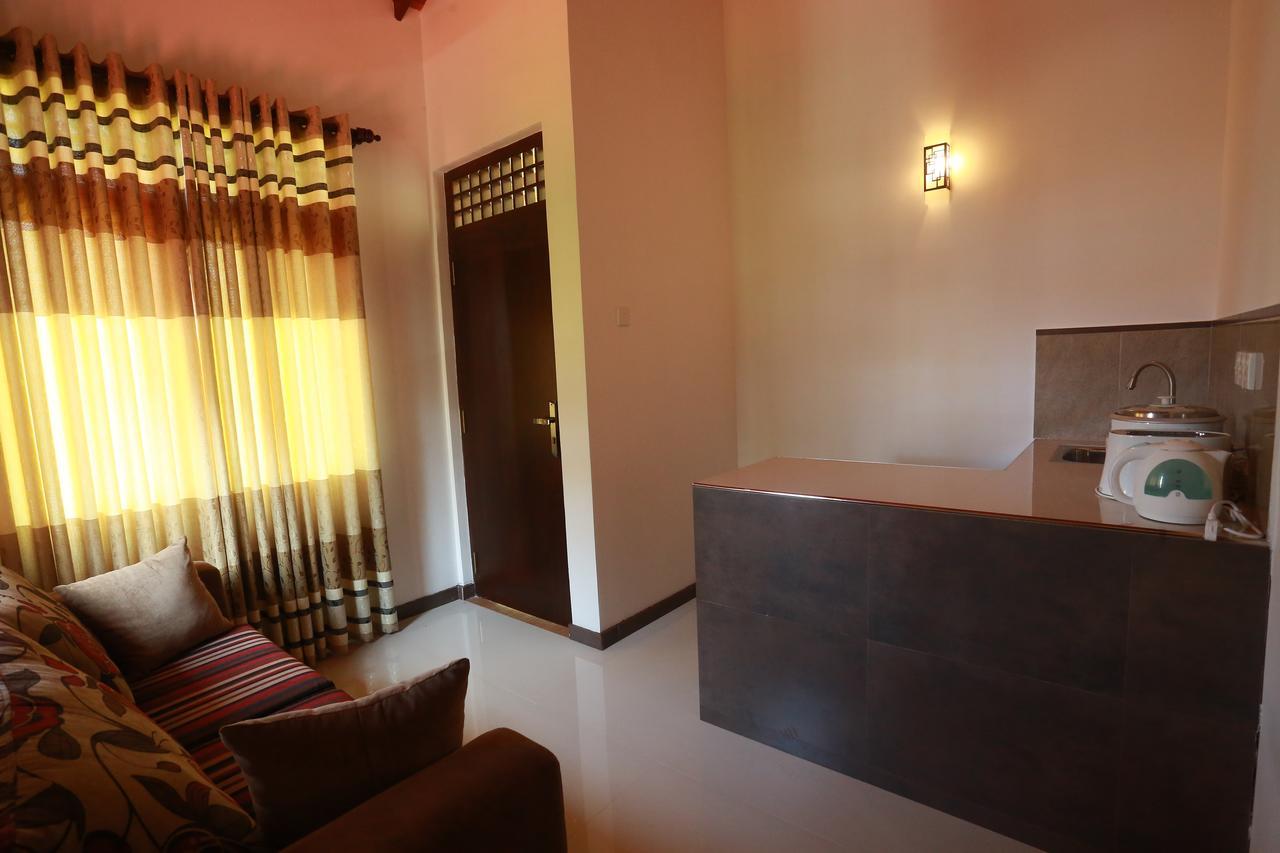 River Breeze Villa Bentota Exterior foto