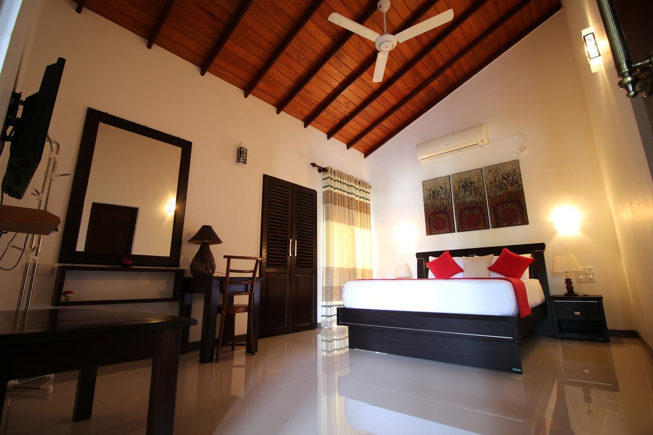 River Breeze Villa Bentota Exterior foto
